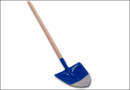 Shovel with classic point